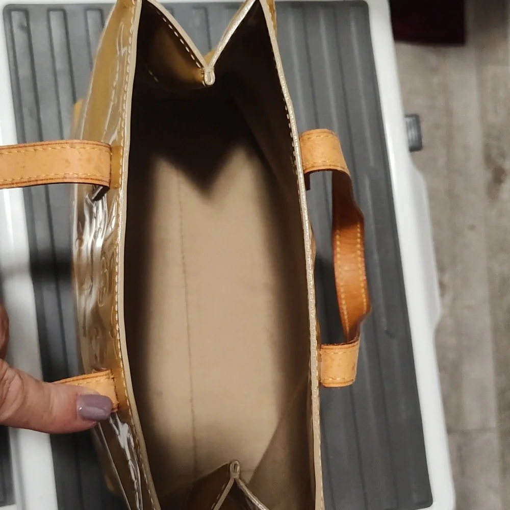 Louis Vuitton Yellow Patent Monogram Tote with Tan Handles - Picture 3 of 6